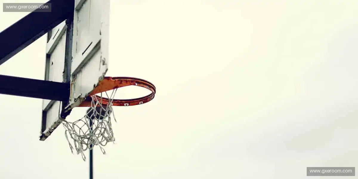 定制你的主队战袍，让支持更有态度！👕❤️